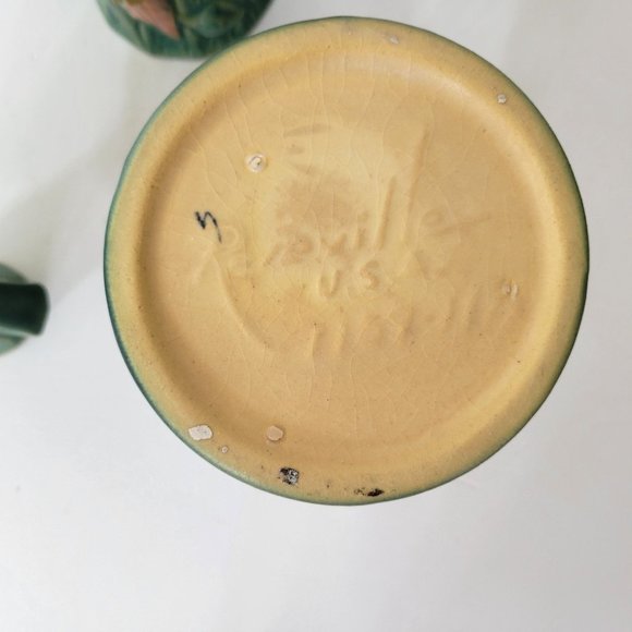 Roseville Clematis Pottery Candleholders and Vase - Picture 8 of 9